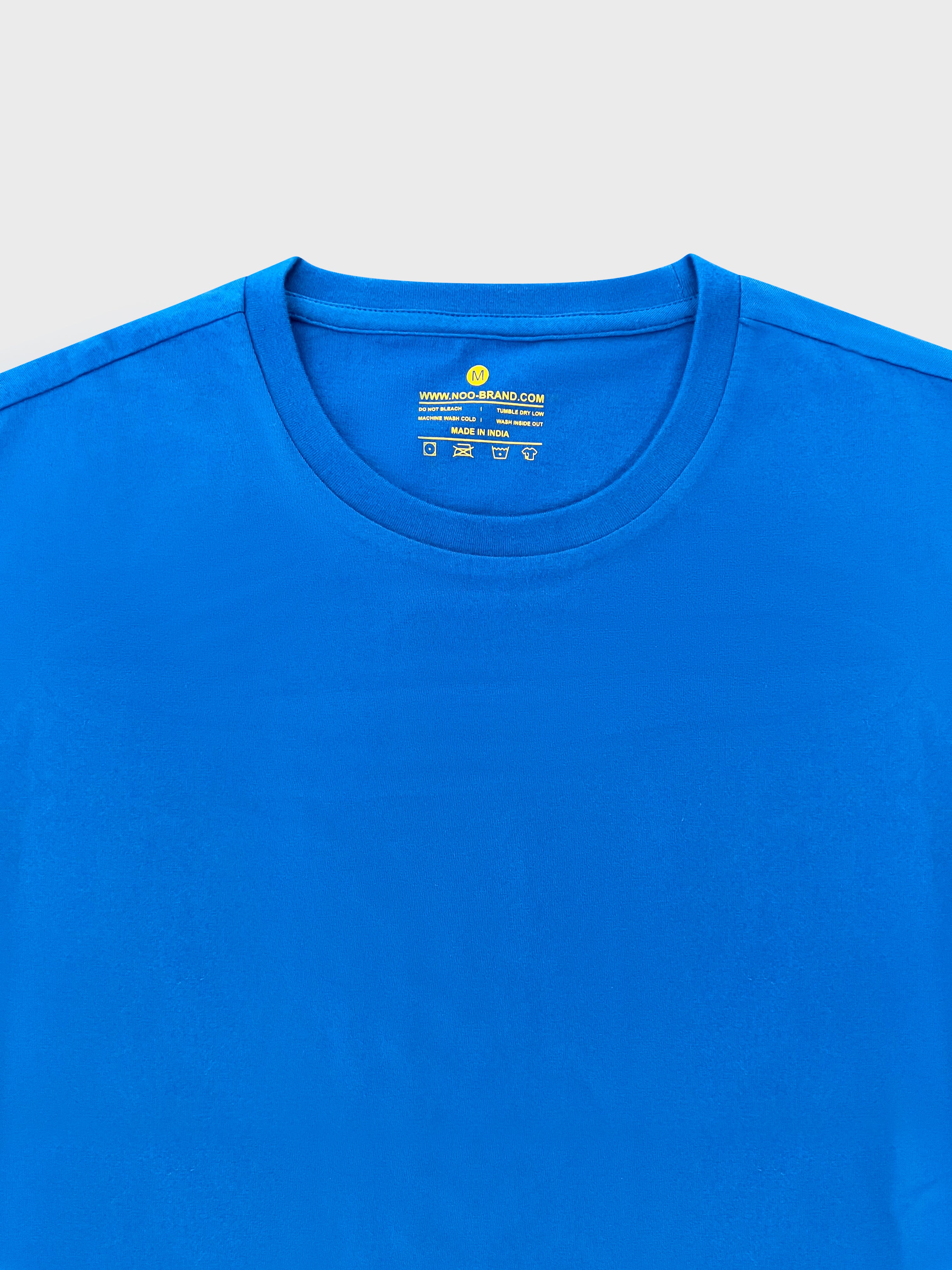 Crew Neck Blue blank T-shirt  with NOO-BRAND Label